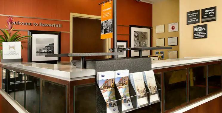 Hampton Inn Haverhill Ngoại thất bức ảnh